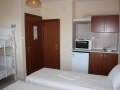 vila-alexandros-sarti-apartmani-smestaj-vile-hoteli-sarti-sitonija-grcka (9)